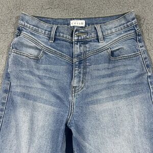 Cello Jeans Size 9 High Rise Straight Leg Light Wash Denim  Waist Seam Detail